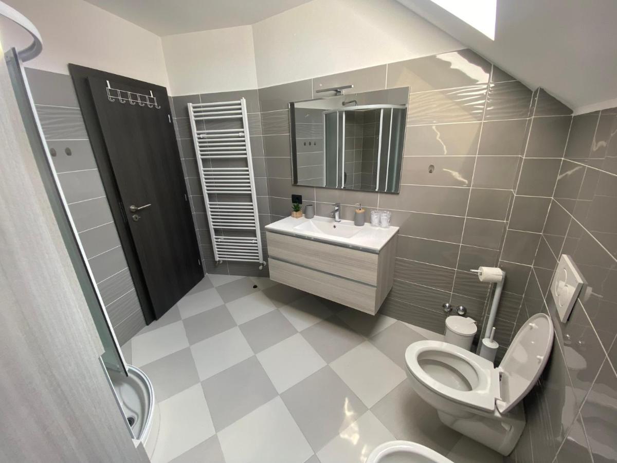 Apartman Galerija Ogulin Dış mekan fotoğraf