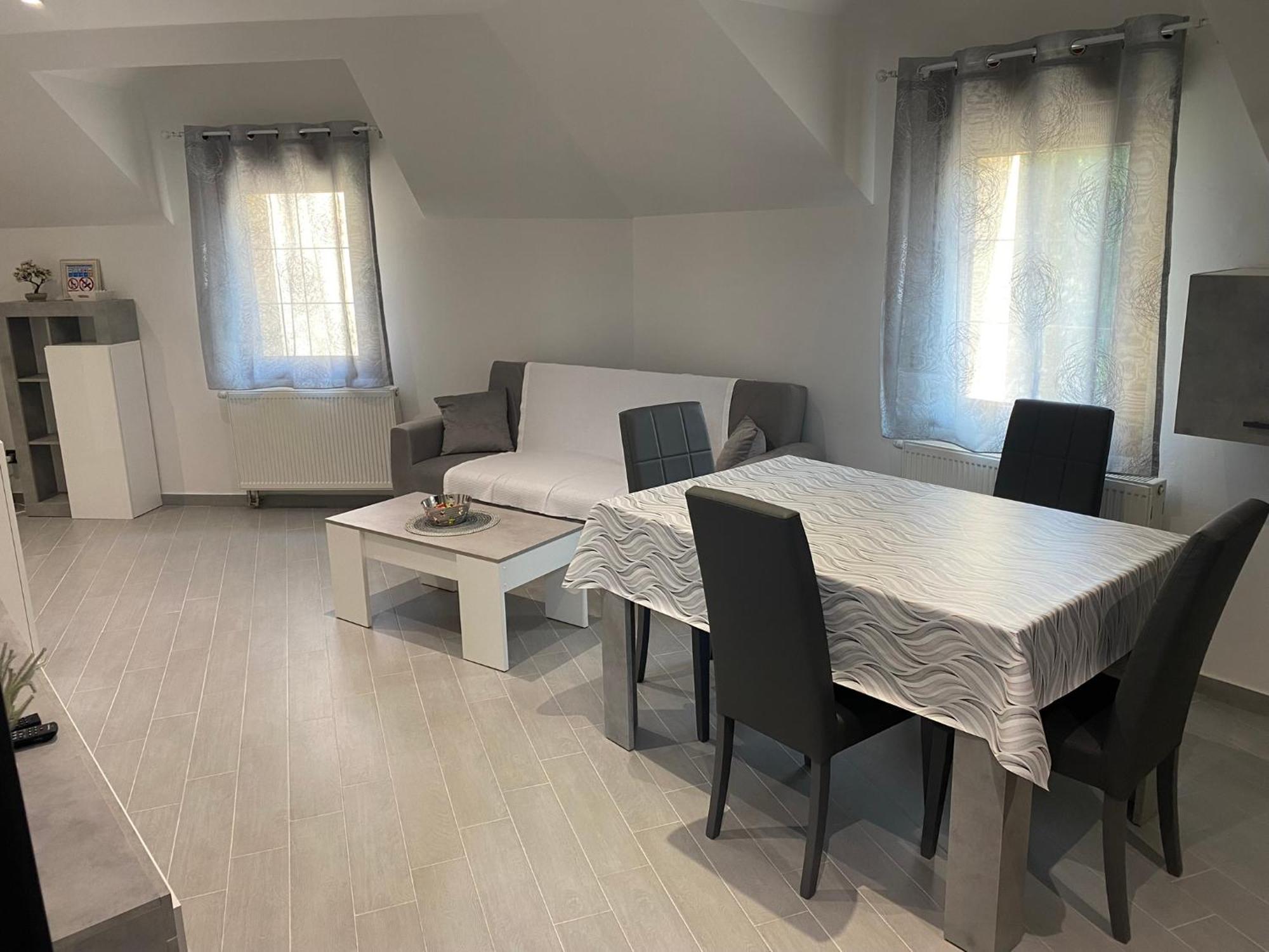 Apartman Galerija Ogulin Dış mekan fotoğraf
